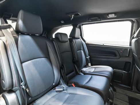 Used 2024 Honda Odyssey Sport image 36