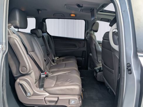 Used 2023 Honda Odyssey Touring image 10