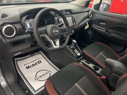 New 2025 Nissan Versa SR image 27
