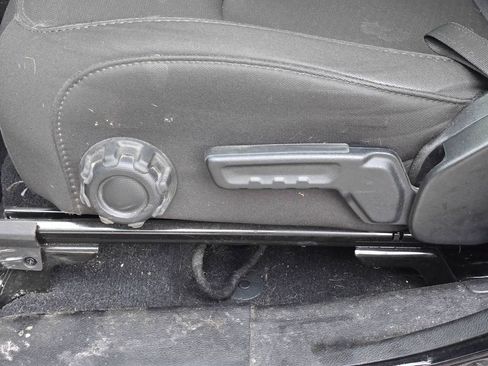 Used 2023 Jeep Wrangler Sport image 11