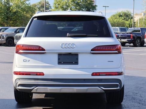 Used 2020 Audi Q7 2.0T Premium w/ Convenience Package AWD/4WD image 6