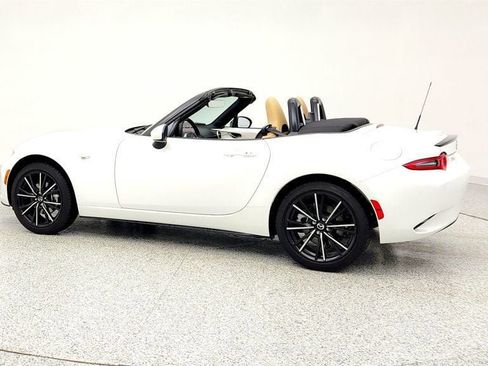 Used 2025 MAZDA MX-5 Miata Grand Touring image 7