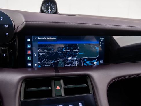 Certified 2023 Porsche Taycan GTS image 23