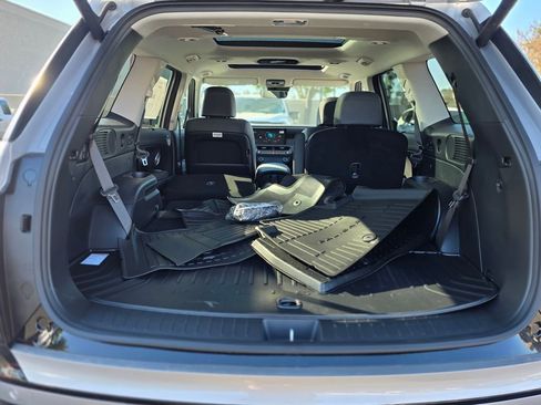 New 2026 Hyundai Palisade Limited image 11