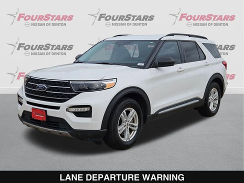 Used 2021 Ford Explorer XLT w/ Equipment Group 202A RWD image 9