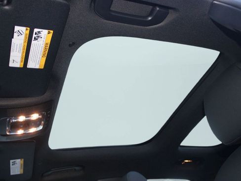 New 2026 Mercedes-Benz GLA 250 image 25