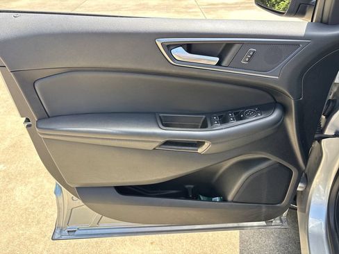 Used 2022 Ford Edge SE AWD/4WD image 16
