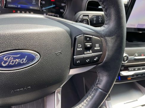 Used 2020 Ford Explorer Limited w/ Class III Trailer Tow Package RWD image 27