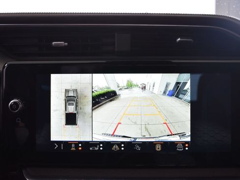 Used 2024 GMC Sierra 1500 Denali AWD/4WD image 19