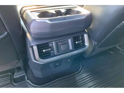 Used 2022 Ford F150 Raptor w/ Raptor 37 Performance Package AWD/4WD image 11