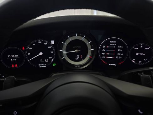 Certified 2024 Porsche 911 Carrera GTS image 37