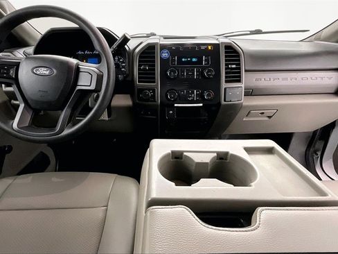 Used 2019 Ford F350 XL image 8
