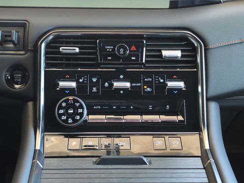 Used 2026 Nissan Armada PRO-4X AWD/4WD image 24