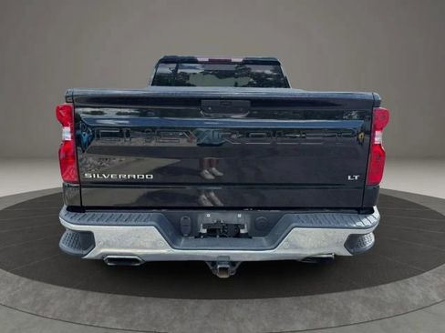 Used 2021 Chevrolet Silverado 1500 LT AWD/4WD image 4
