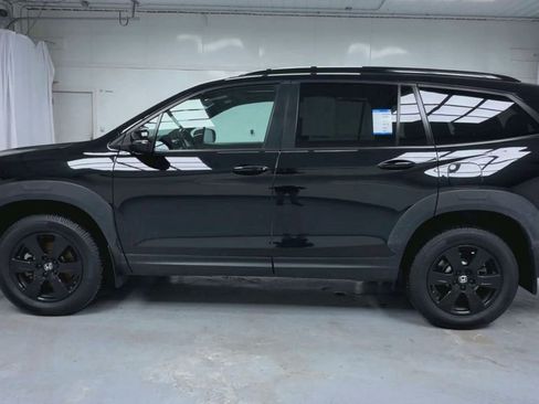 Used 2022 Honda Pilot TrailSport image 5
