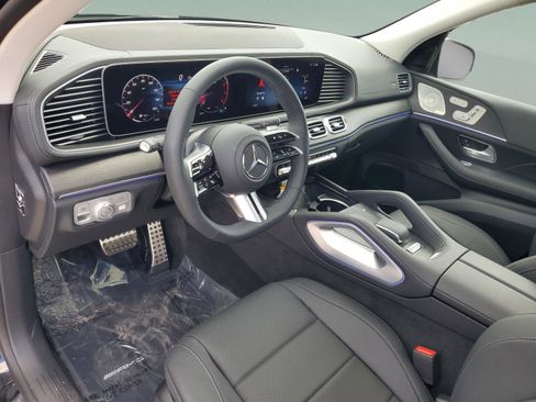 Certified 2026 Mercedes-Benz GLS 450 4MATIC image 25