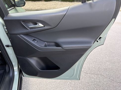 Used 2026 Chevrolet Equinox LT w/ LPO, Floor Liner Package FWD image 16