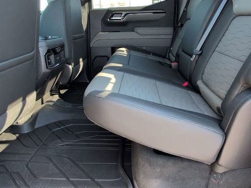 New 2026 Chevrolet Silverado 1500 ZR2 image 7