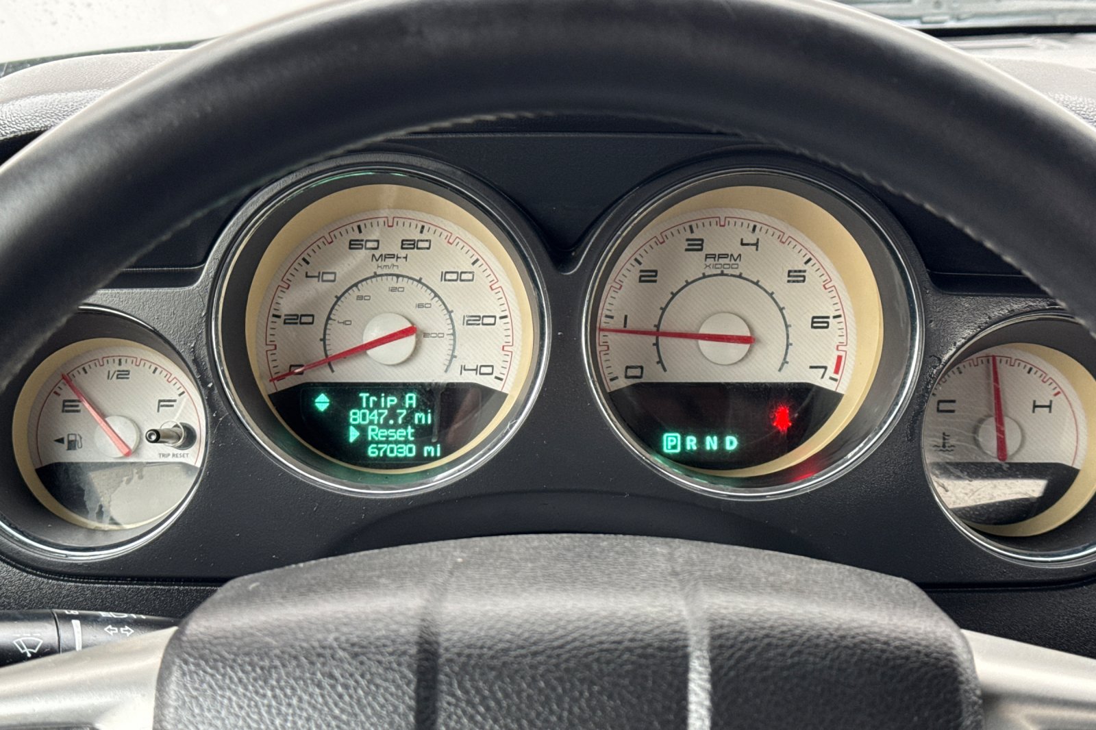 Used 2011 Dodge Challenger RWD image 37
