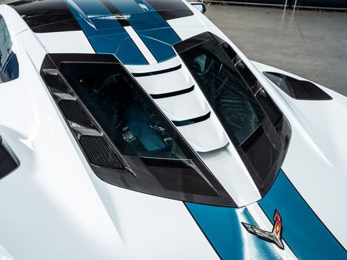 Used 2026 Chevrolet Corvette ZR1 w/ ZR1 Carbon Fiber Aero Package image 27