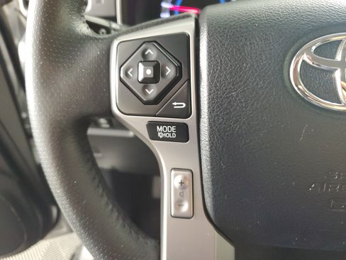 Used 2019 Toyota 4Runner SR5 Premium AWD/4WD image 22