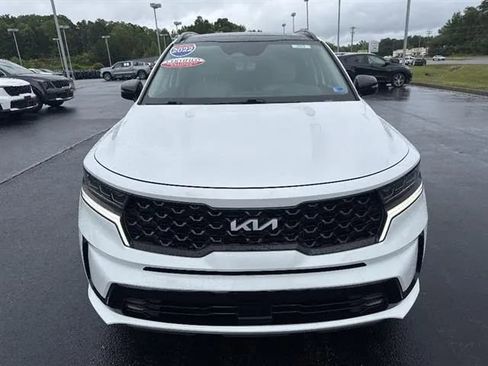 Used 2022 Kia Sorento SX FWD image 2