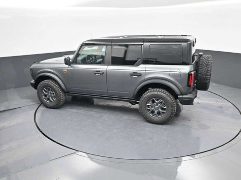 New 2025 Ford Bronco Badlands image 50