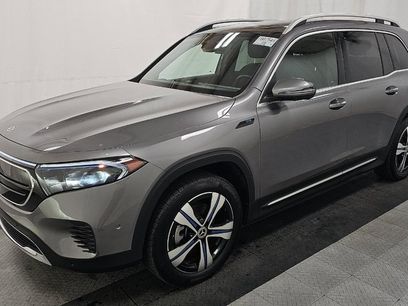 Used 2023 Mercedes-Benz EQB 300 4MATIC w/ Pinnacle Package