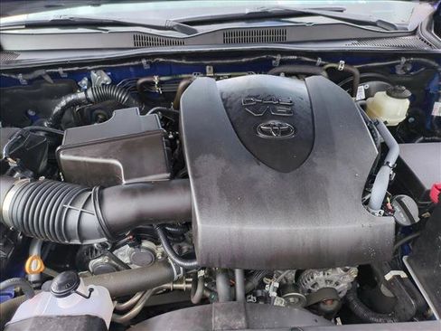 Certified 2023 Toyota Tacoma TRD Sport AWD/4WD image 21