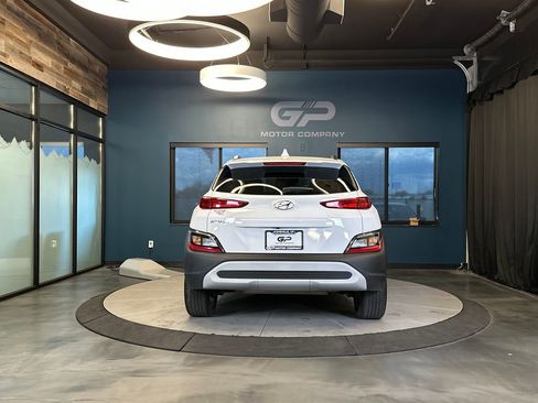Used 2023 Hyundai Kona SEL w/ Cargo Package image 4