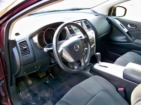 Used 2014 Nissan Murano S image 28