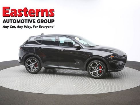Used 2024 Alfa Romeo Tonale Veloce w/ Active Assist Package image 44
