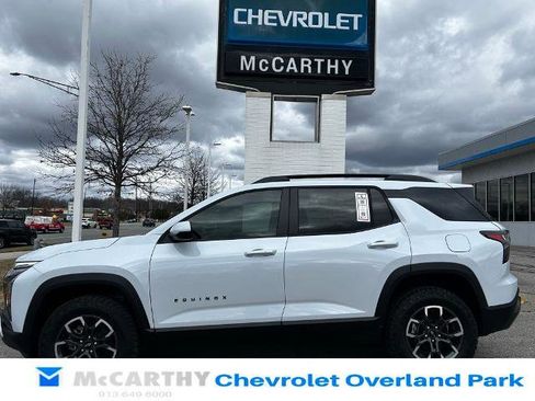 New 2026 Chevrolet Equinox ACTIV w/ Convenience Package III image 3