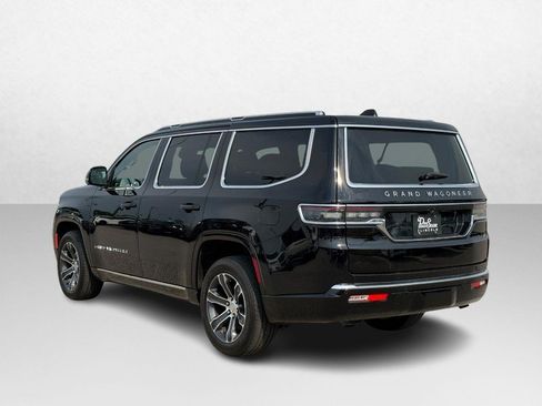 Used 2024 Jeep Grand Wagoneer Series I AWD/4WD image 5