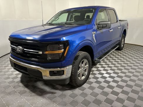 Used 2025 Ford F150 XLT w/ Equipment Group 301A Standard image 4