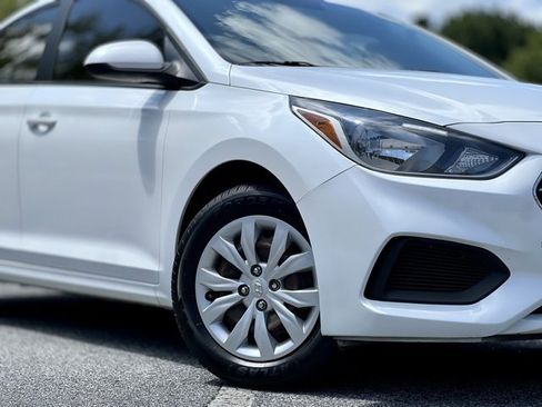 Used 2021 Hyundai Accent SE image 4