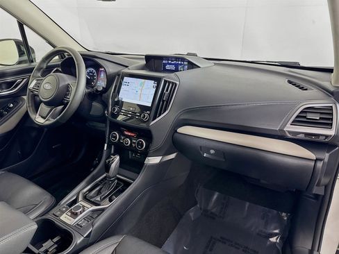 Used 2024 Subaru Forester Limited w/ POP Package 3 image 31