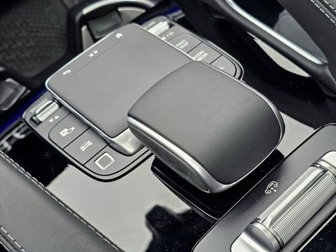 New 2026 Mercedes-Benz GLE 63 AMG S image 34