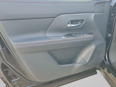 New 2026 Nissan Kicks SR image 26