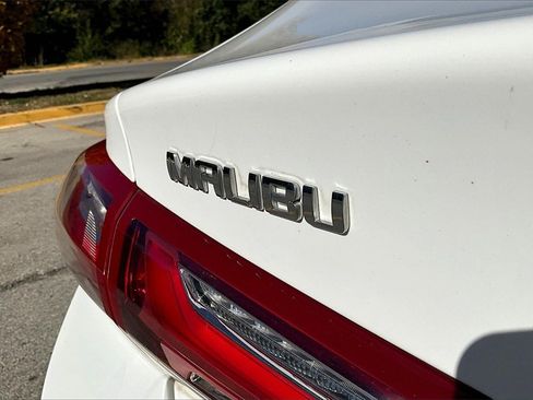 Used 2020 Chevrolet Malibu LT image 8