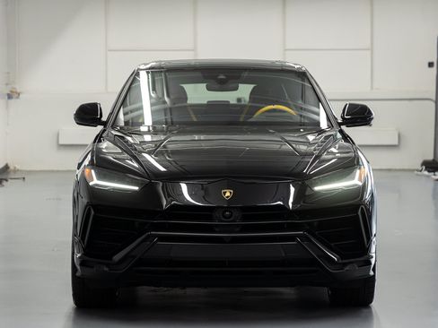 Used 2024 Lamborghini Urus S AWD/4WD image 8