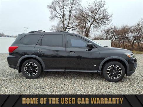 Used 2019 Nissan Pathfinder SL w/ Rock Creek Edition image 10