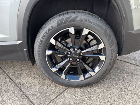 New 2025 Chevrolet Equinox RS w/ Convenience Package III AWD/4WD image 12