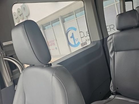 Used 2019 Ford Transit 350 XL RWD image 10