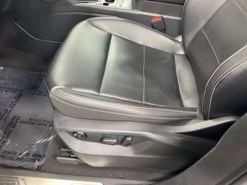 Used 2021 Volkswagen Atlas Cross Sport SE image 14