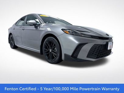 Used 2025 Toyota Camry SE w/ Convenience Package
