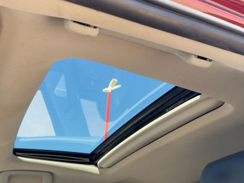 Used 2014 Toyota Avalon Limited w/ Technology Package image 15