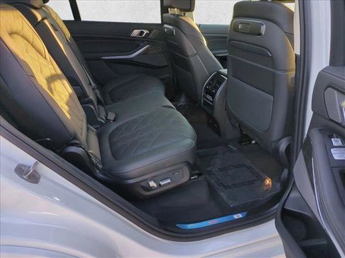 Certified 2026 BMW X7 xDrive40i AWD/4WD image 23