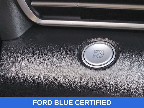 Used 2023 Hyundai Elantra SEL FWD image 15