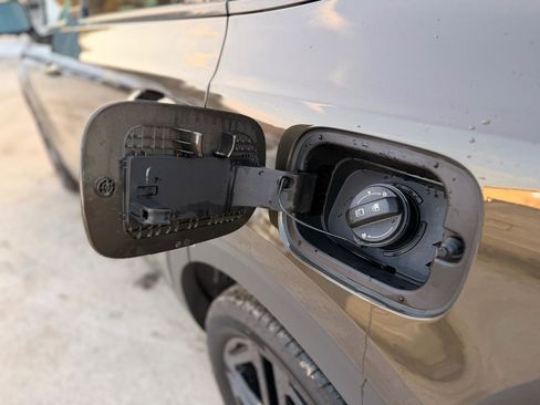 Used 2024 Kia Telluride EX X-Line image 28